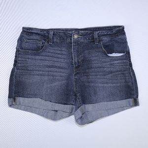 Time & Tru Womens Mid Rise Cuff Denim Shorts Size 12